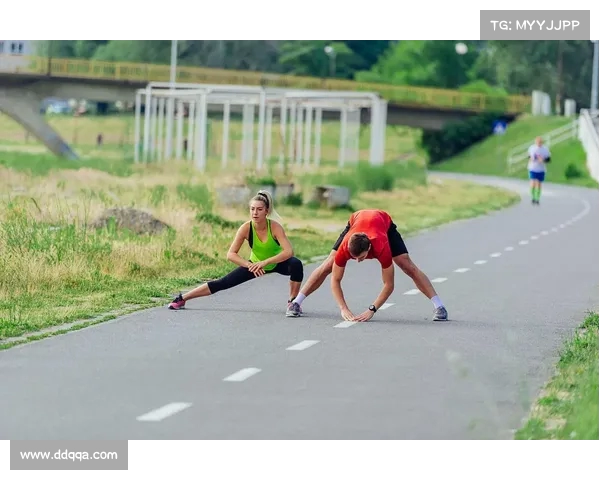 赛前热身的重要性与科学安排解析助力运动员最佳状态发挥 赛前热身的重要性与科学安排解析助力运动员最佳状态发挥